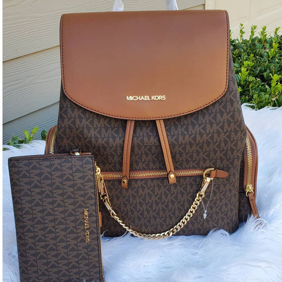 New 🎀 Michael Kors Backpack LG Chain & Wallet Set - Picture 2 of 14